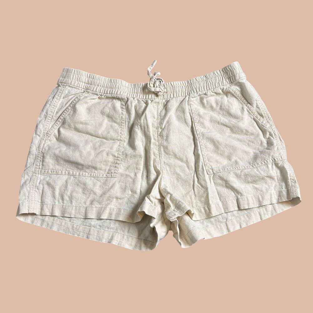 J. Crew Shorts Womens Size Medium Khaki Beige Pull On Drawstring